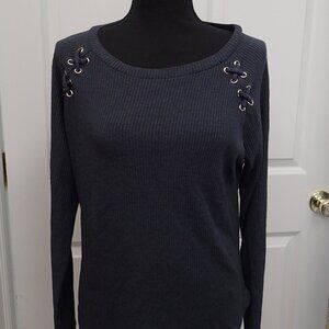 No Boundaries Ladies Gray Top Size XL (15-17)
